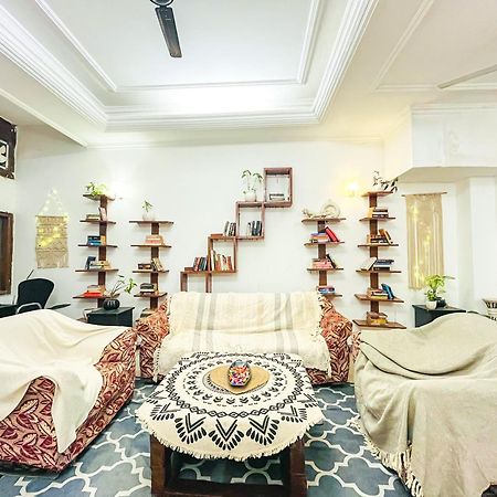 Atharva'S Homestay By Goaround Homes - Nehru Enclave Metro, South Delhi Nova Deli Exterior foto