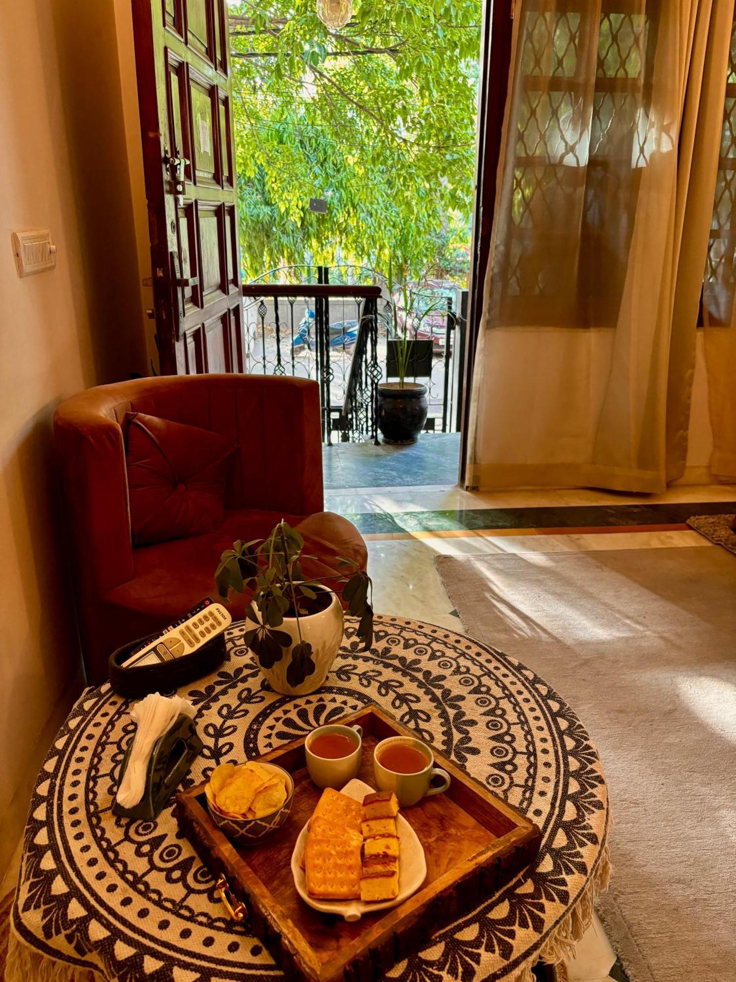 Atharva'S Homestay By Goaround Homes - Nehru Enclave Metro, South Delhi Nova Deli Exterior foto