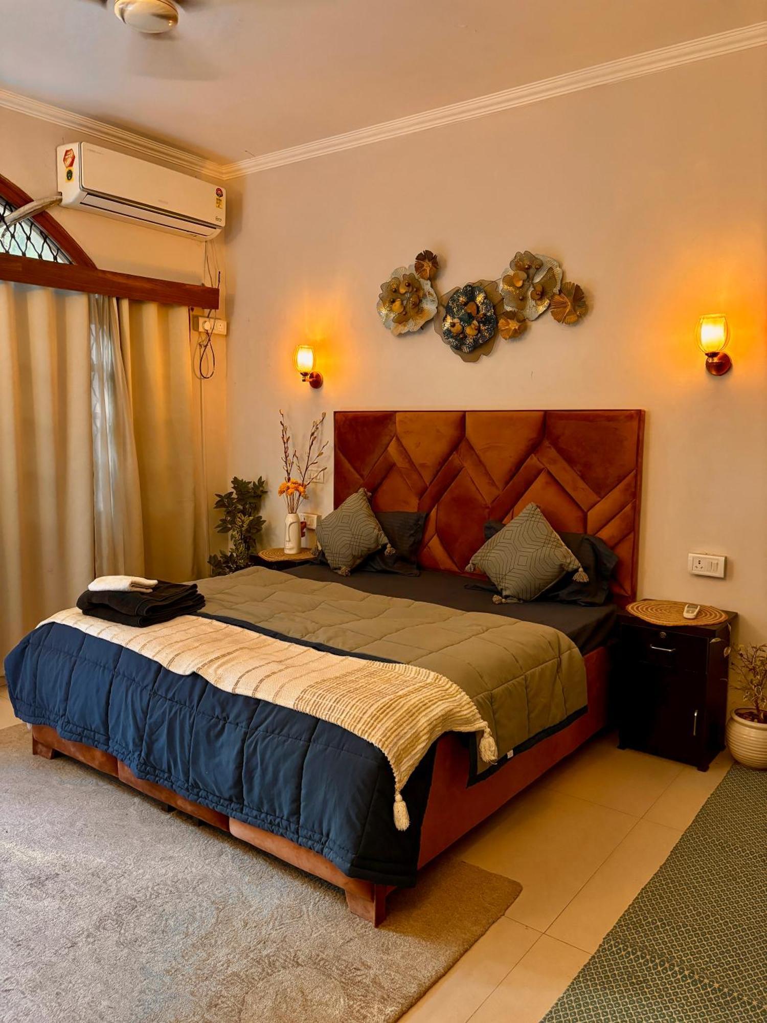 Atharva'S Homestay By Goaround Homes - Nehru Enclave Metro, South Delhi Nova Deli Exterior foto