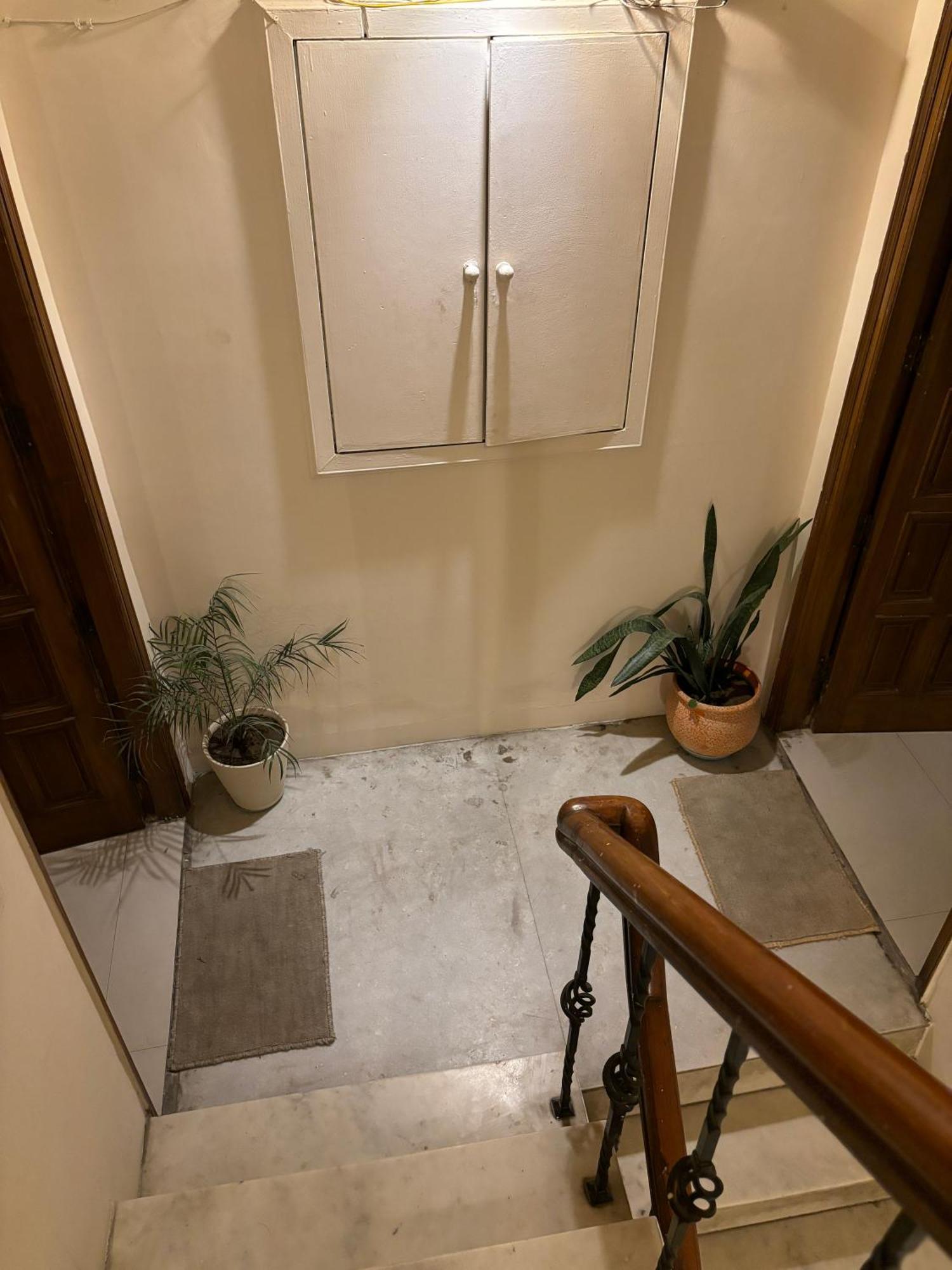 Atharva'S Homestay By Goaround Homes - Nehru Enclave Metro, South Delhi Nova Deli Exterior foto