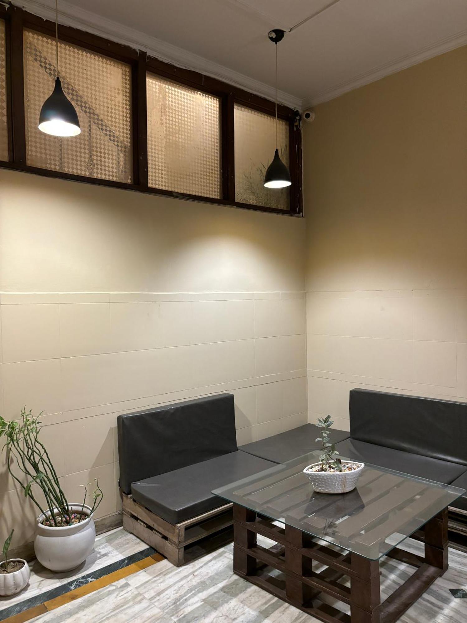 Atharva'S Homestay By Goaround Homes - Nehru Enclave Metro, South Delhi Nova Deli Exterior foto